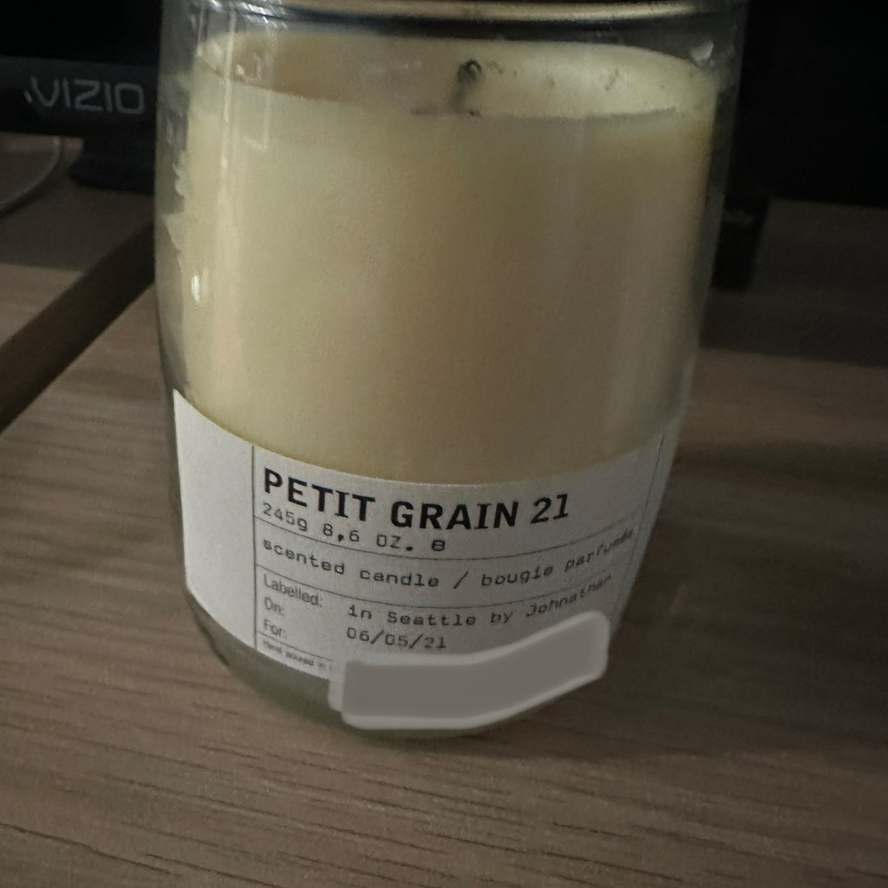 Le labo Petit Grain candle barely used